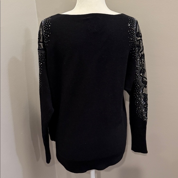LIV Milano Women's Blingy Sweater - Picture 8 of 10